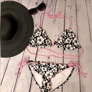 Xhilaration black and pink bikini 2 piece